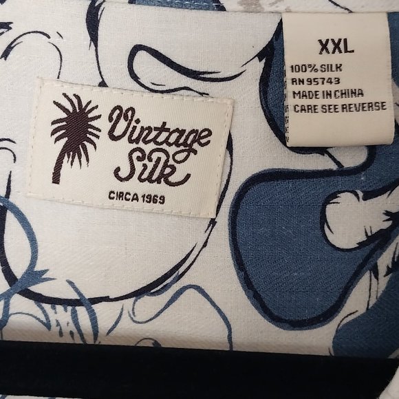 Vintage Silk Circa 1969 Men's 60's Inspired Hawaiian Floral Print Shirt - Picture 3 of 8